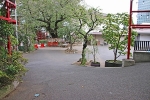 居木神社 駐車場側の入口の様子