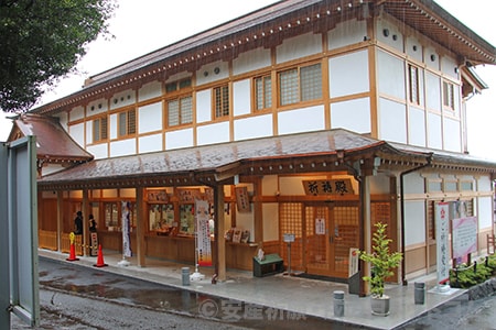 産泰神社 祈祷殿の様子