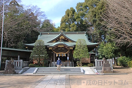 春日部八幡神社 拝殿・本殿の様子