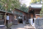 春日部八幡神社 本殿への参入口の様子（その1）