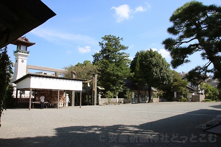 伊勢山皇大神宮 全体の様子別角度から