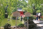 三嶋大社 神池の厳島神社とそれぞれの謂れを記した看板の様子その1
