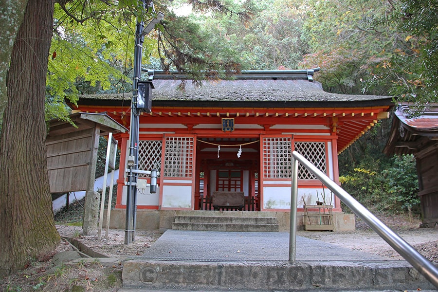 吉備津彦神社 子安神社の社殿の様子