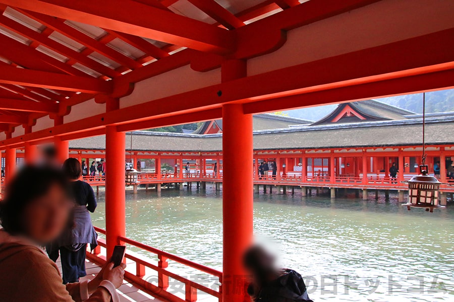 厳島神社 回廊（東回廊）の様子