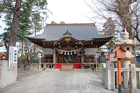 草加神社 本殿（拝殿）の様子